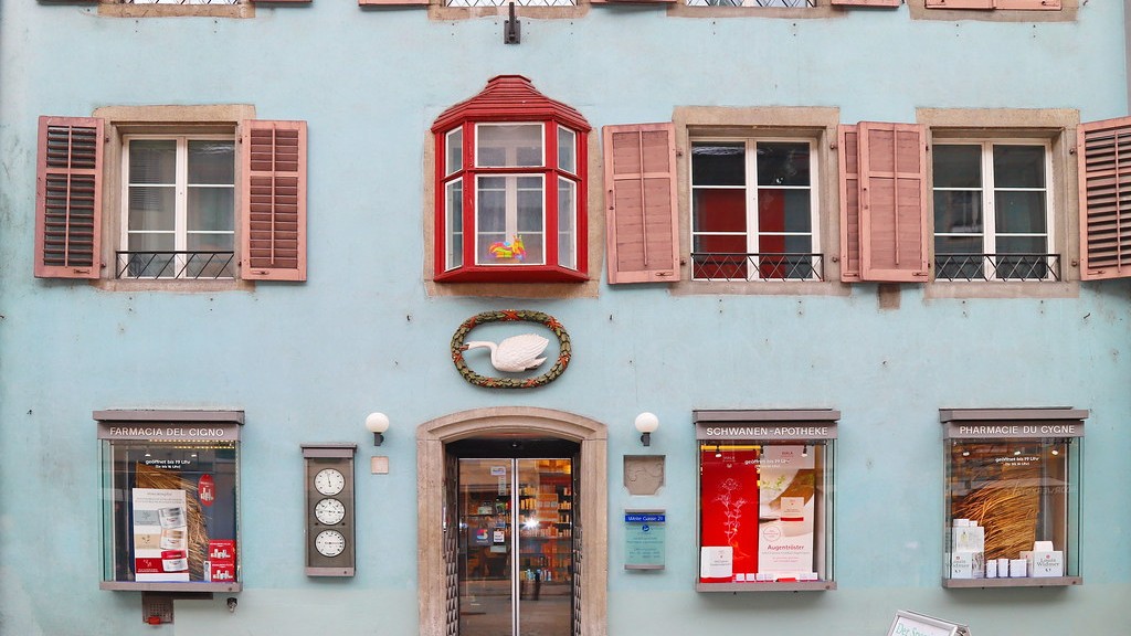 Schwanen Apotheke - Dienstleistungen in Baden