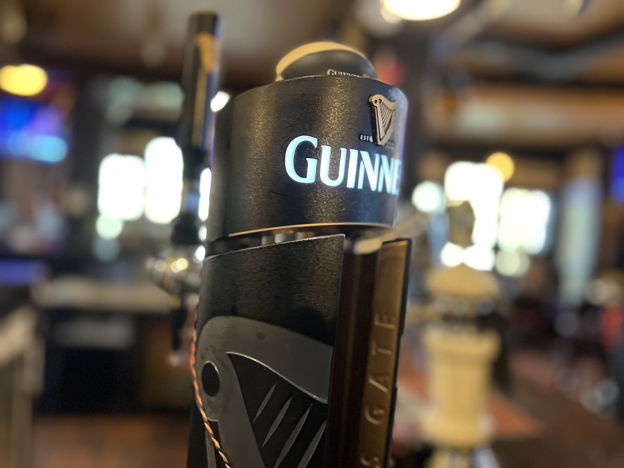 Guinness-Zapfhahn an der Bar